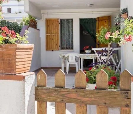 Apartman M211, Marcelli, Trilocale Con Giardino A 200mt Dal Mare Marcelli